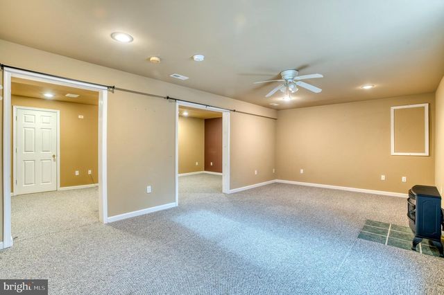 24552 ELEYS FORD RD, Lignum, VA 22726