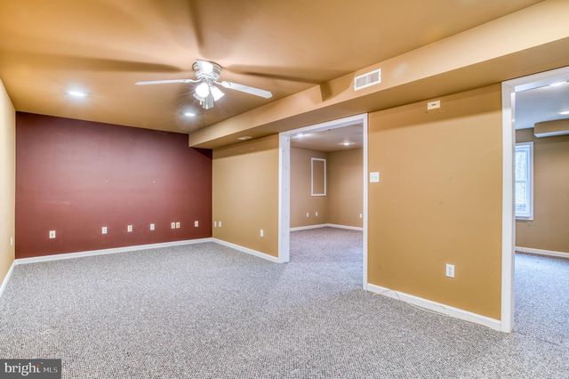 24552 ELEYS FORD RD, Lignum, VA 22726