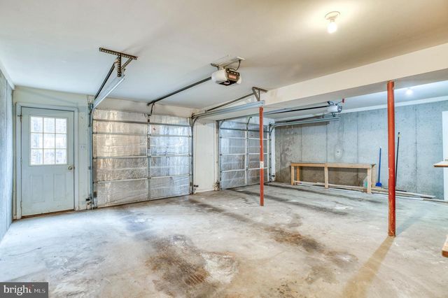 24552 ELEYS FORD RD, Lignum, VA 22726