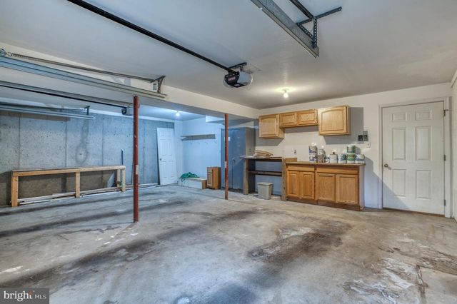 24552 ELEYS FORD RD, Lignum, VA 22726