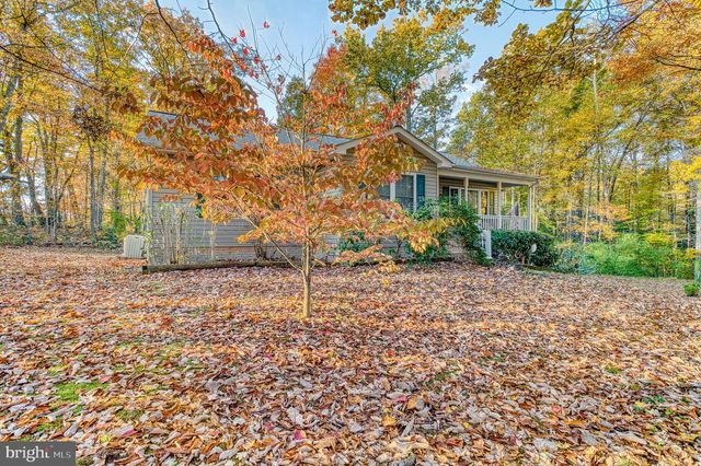 24552 ELEYS FORD RD, Lignum, VA 22726