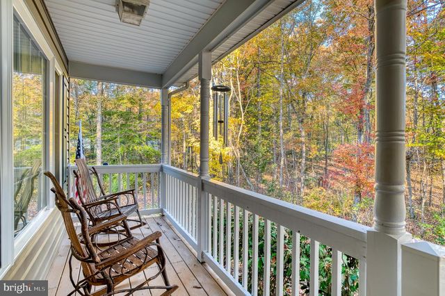 24552 ELEYS FORD RD, Lignum, VA 22726