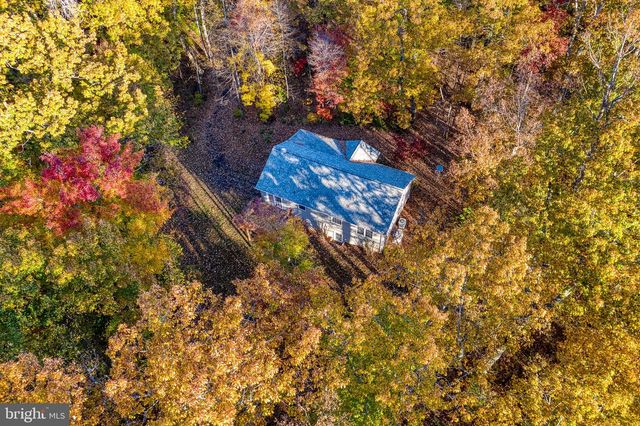 24552 ELEYS FORD RD, Lignum, VA 22726