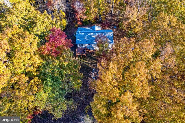 24552 ELEYS FORD RD, Lignum, VA 22726