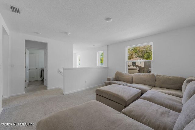 1043 CEDAR SLOUGH Drive, Jacksonville, FL 32220