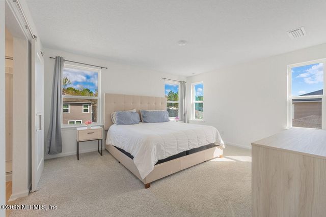 1043 CEDAR SLOUGH Drive, Jacksonville, FL 32220