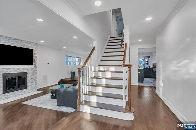 33 Highland Avenue, Maplewood, NJ 07040