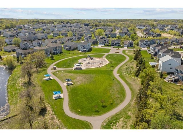 18135 57th Avenue N, Plymouth, MN 55446