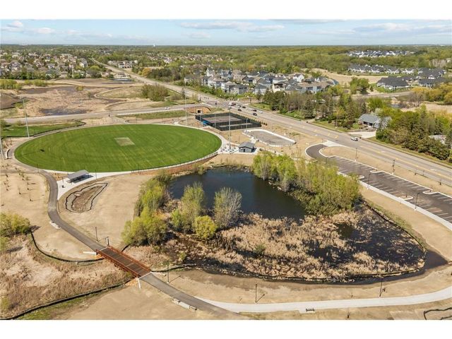 18135 57th Avenue N, Plymouth, MN 55446