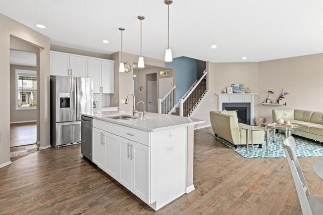 18135 57th Avenue N, Plymouth, MN 55446