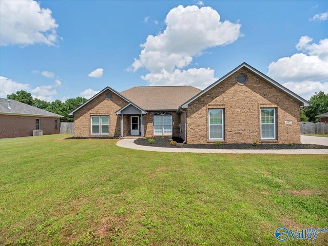 229 Williston Drive, Huntsville, AL 35806