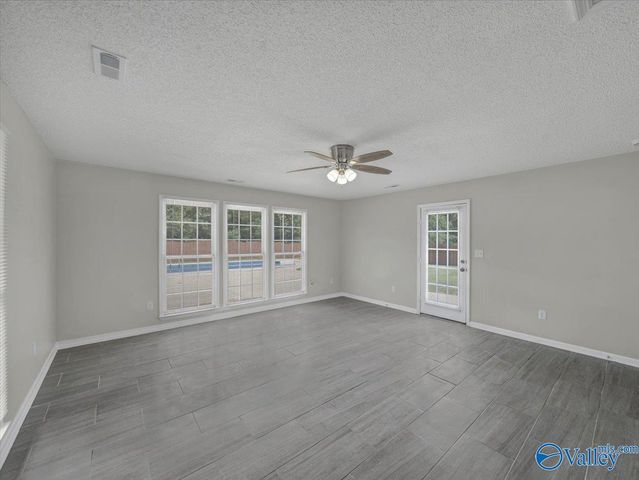 229 Williston Drive, Huntsville, AL 35806