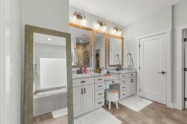 303 Aspen Drive NE, Bondurant, IA 50035