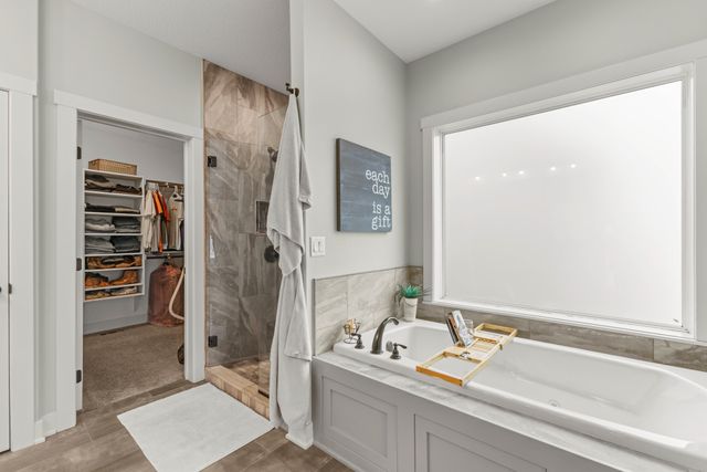 303 Aspen Drive NE, Bondurant, IA 50035