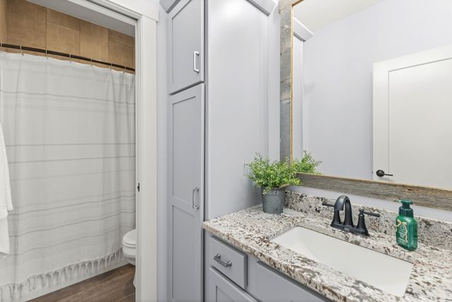 303 Aspen Drive NE, Bondurant, IA 50035