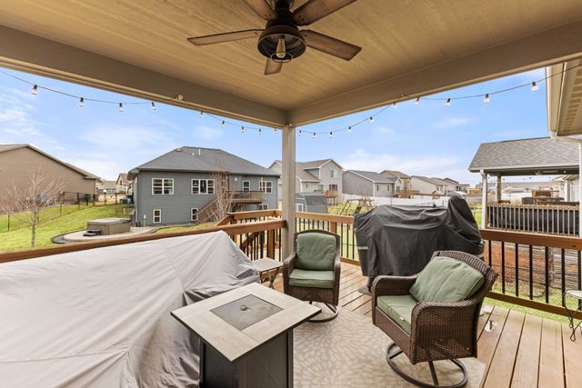 303 Aspen Drive NE, Bondurant, IA 50035