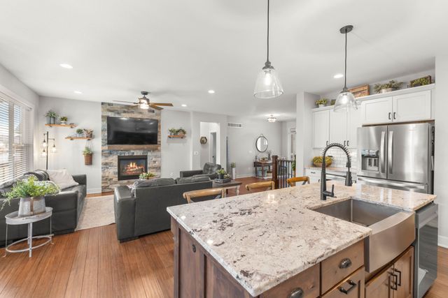 303 Aspen Drive NE, Bondurant, IA 50035