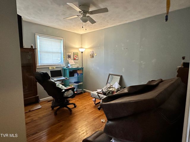 210 Morningside Drive, Rogersville, TN 37857