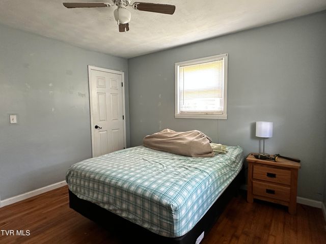 210 Morningside Drive, Rogersville, TN 37857
