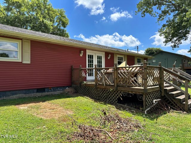 210 Morningside Drive, Rogersville, TN 37857