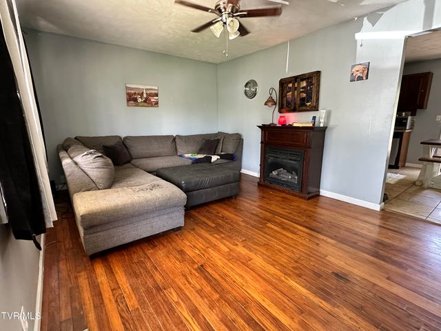 210 Morningside Drive, Rogersville, TN 37857