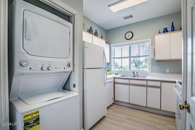86 Harbour Key Drive, Harbor Island, SC 29920