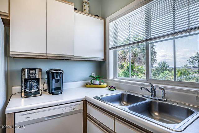 86 Harbour Key Drive, Harbor Island, SC 29920