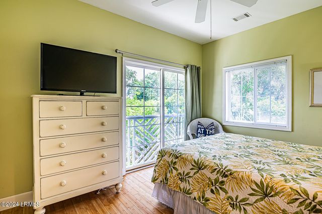 86 Harbour Key Drive, Harbor Island, SC 29920