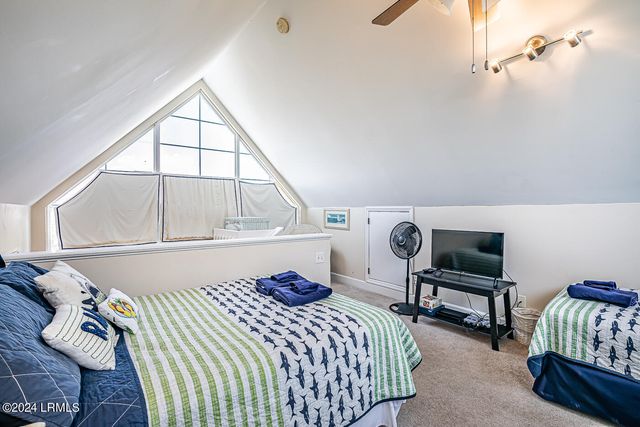 86 Harbour Key Drive, Harbor Island, SC 29920