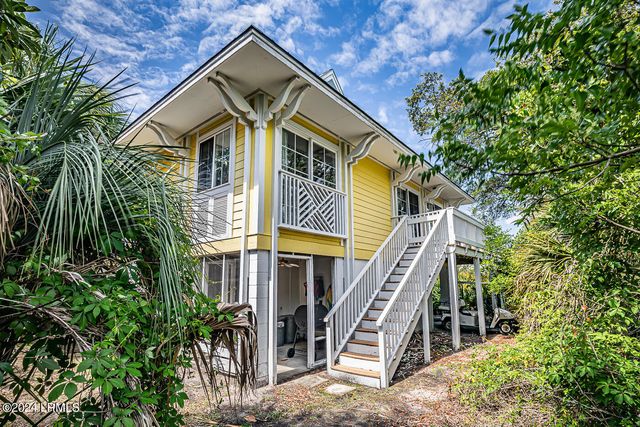 86 Harbour Key Drive, Harbor Island, SC 29920