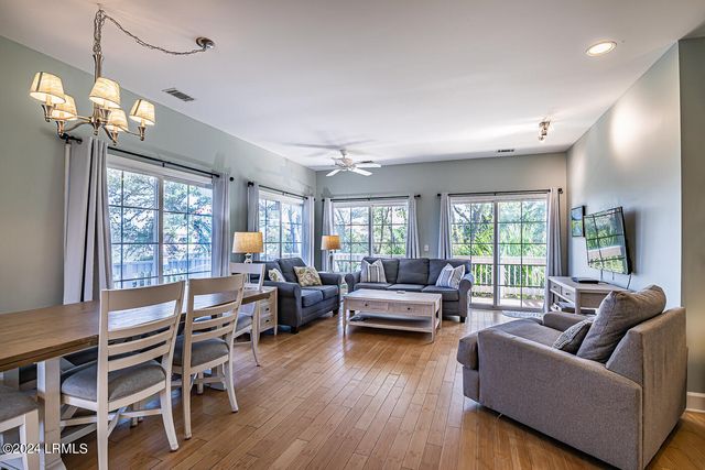 86 Harbour Key Drive, Harbor Island, SC 29920