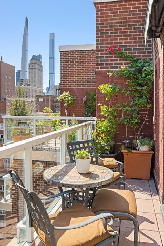 139 E 63RD Street PHA, New York City, NY 10065