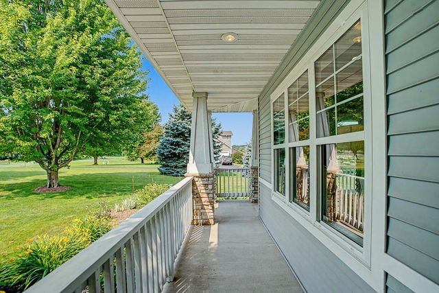 646 Tribute Parkway, River Falls, WI 54022
