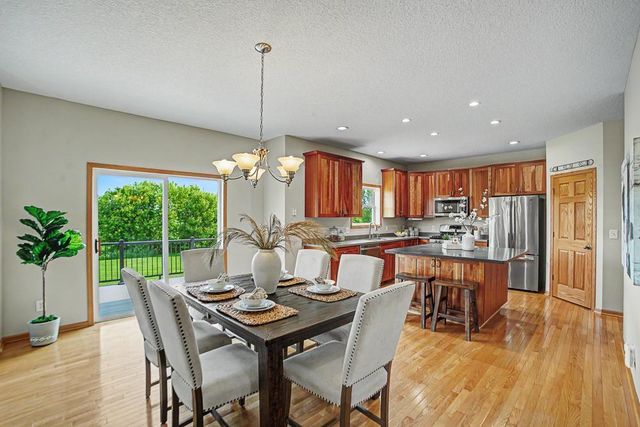 646 Tribute Parkway, River Falls, WI 54022