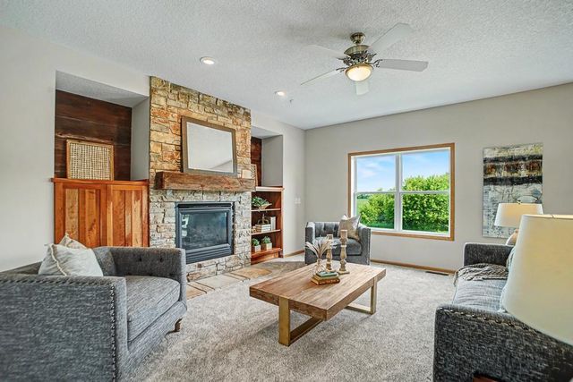 646 Tribute Parkway, River Falls, WI 54022