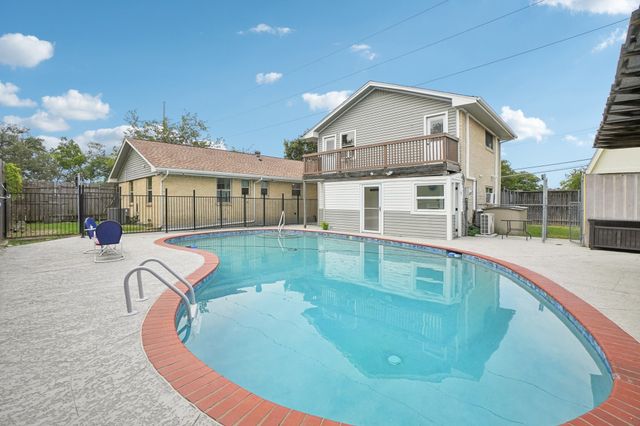 444 Hanbee Street, Richardson, TX 75080