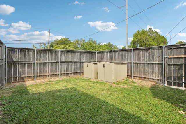 444 Hanbee Street, Richardson, TX 75080