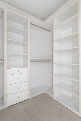 4775 Collins Ave 1006, Miami Beach, FL 33140