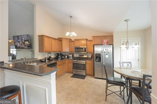 1066 Mcduffie Circle, Douglasville, GA 30134