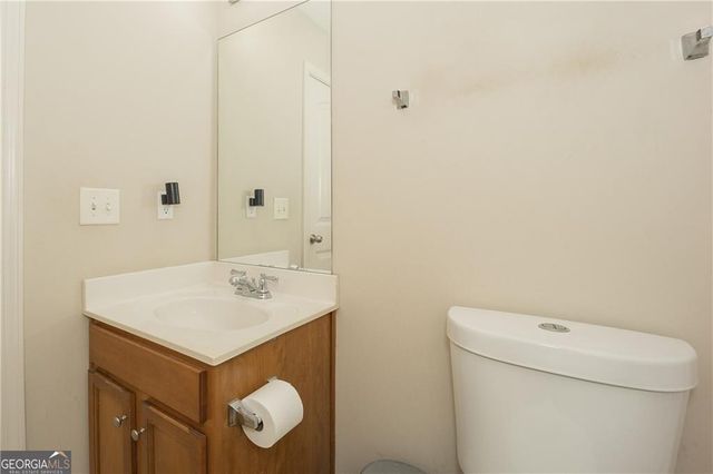 1066 Mcduffie Circle, Douglasville, GA 30134