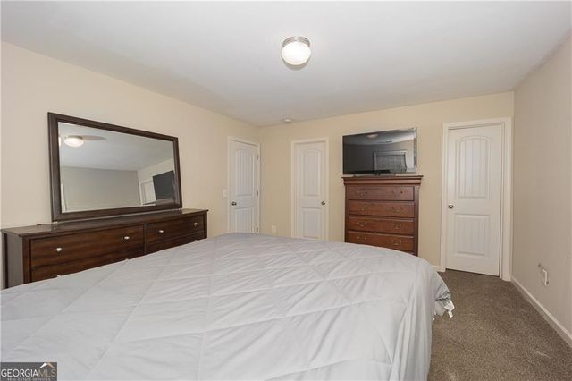 1066 Mcduffie Circle, Douglasville, GA 30134