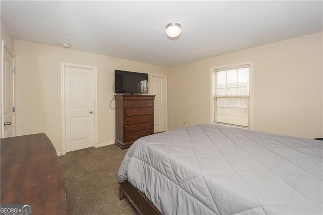 1066 Mcduffie Circle, Douglasville, GA 30134