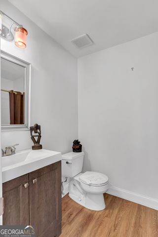 6315 Windsor Trace Drive, Peachtree Corners, GA 30092