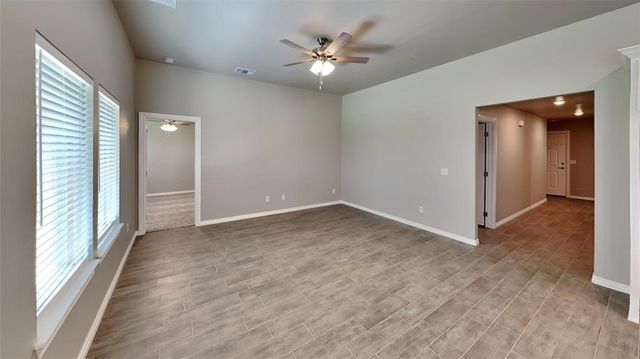 9004 NW 127th Terrace, Yukon, OK 73099