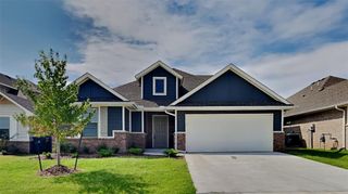 9004 NW 127th Terrace, Yukon, OK 73099