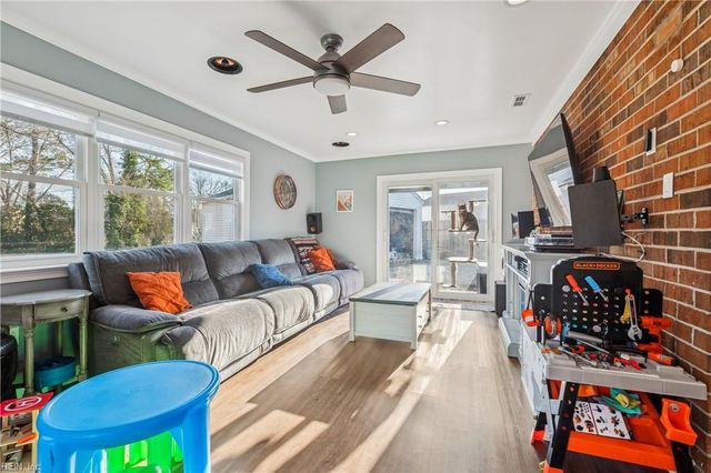 446 Beaumont ST, Hampton, VA 23669