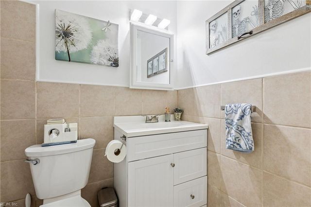 446 Beaumont ST, Hampton, VA 23669