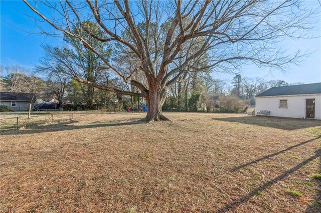 446 Beaumont ST, Hampton, VA 23669