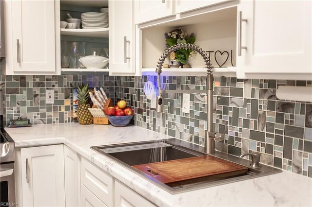 446 Beaumont ST, Hampton, VA 23669