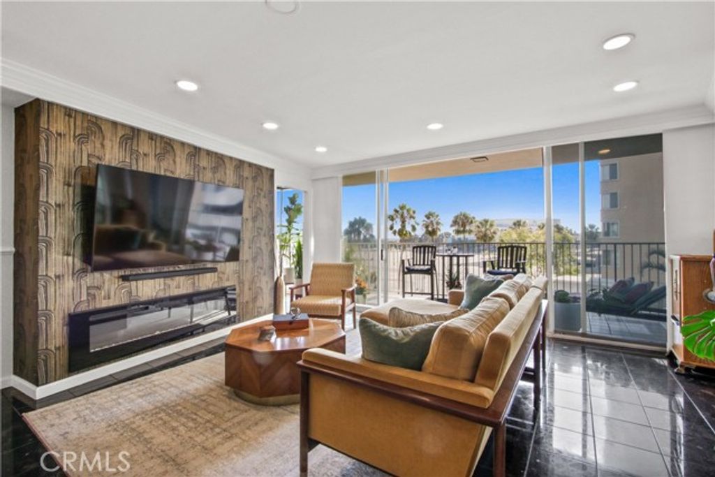 700 E E Ocean Blvd 608, Long Beach, CA 90802